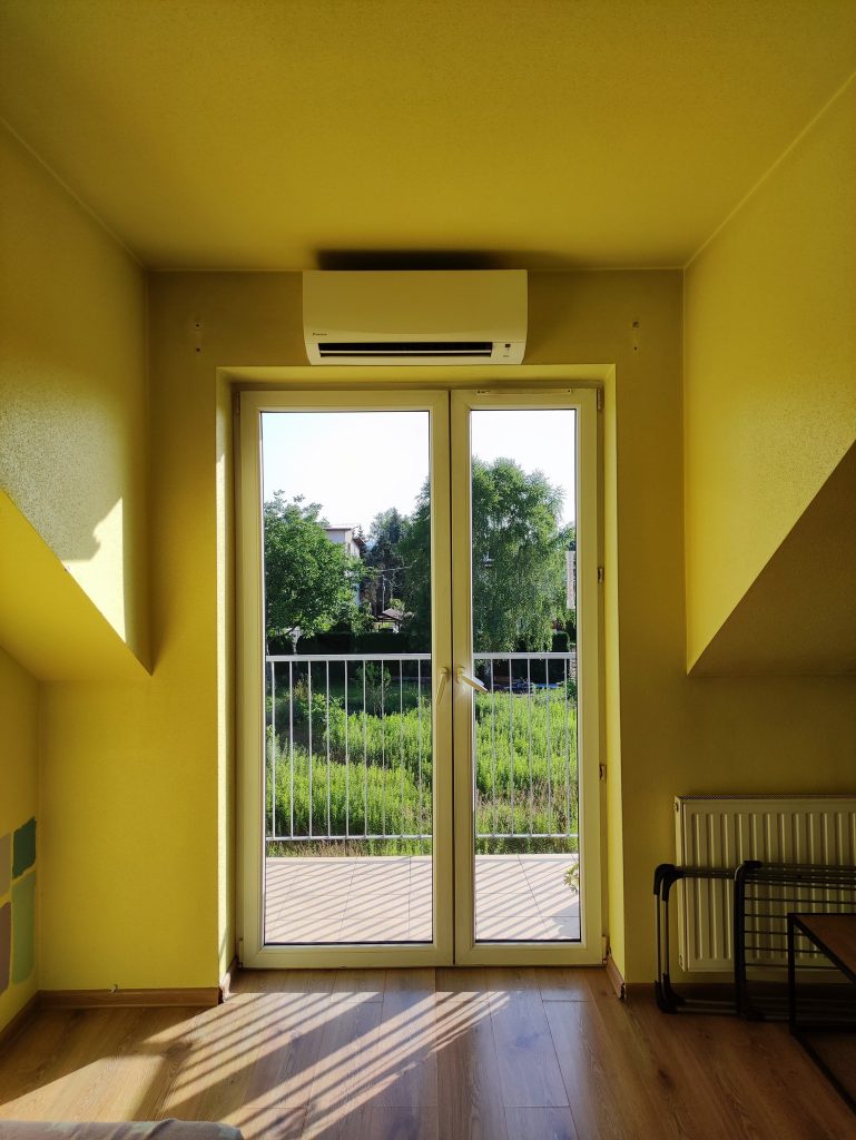 Montaż klimatyzacji na ścianie