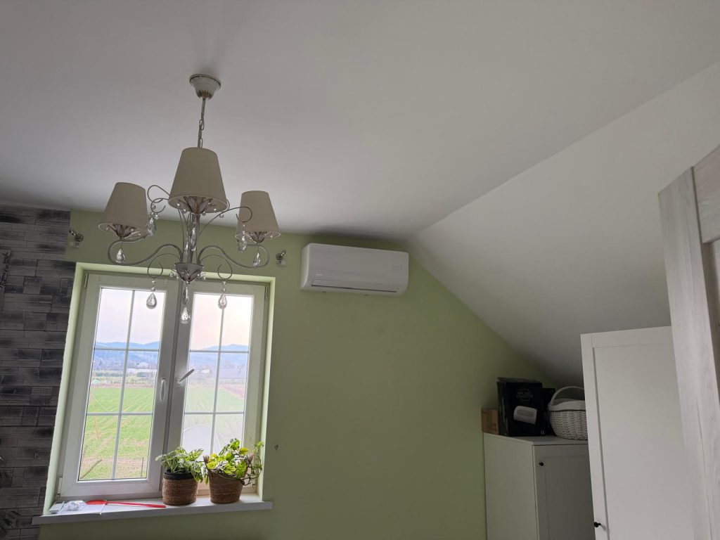 Instalacja systemu klimatyzacji  w Brzesku
