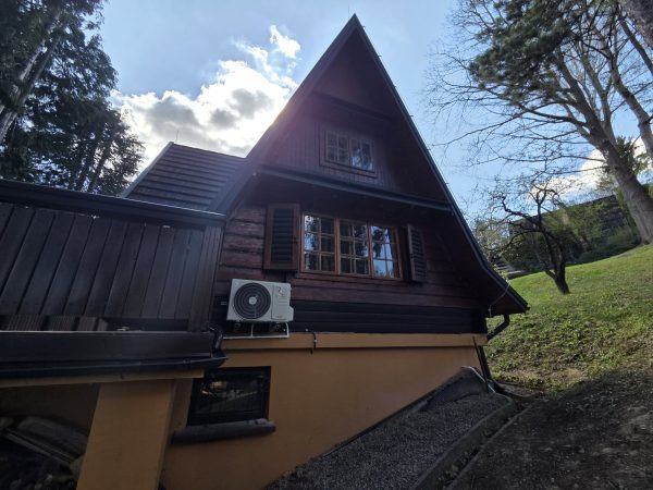 zewnetrzny-montaz-klimatyzatora